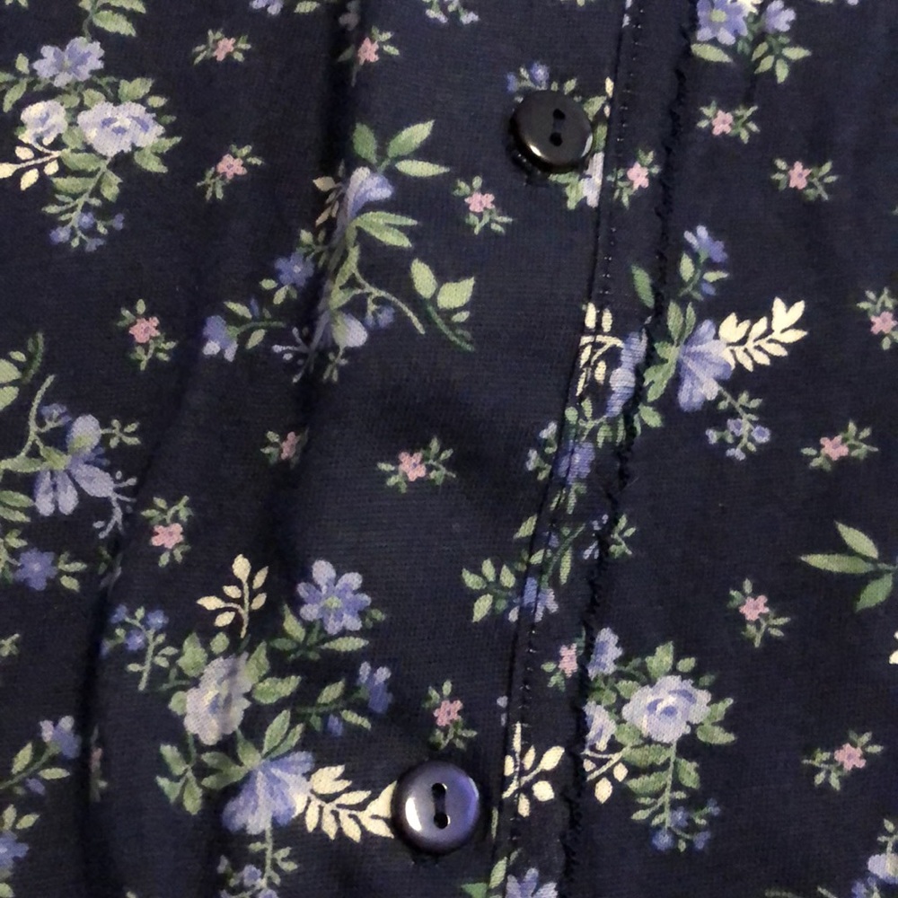 Charter Club 2-piece pajama set Mini Floral soft and cute💖 - Picture 5 of 7